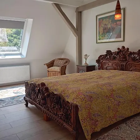 Hiwwelhaus * Oberdiebach