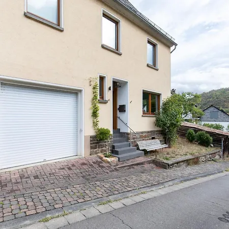 Hiwwelhaus * Oberdiebach