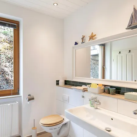Hiwwelhaus * Oberdiebach